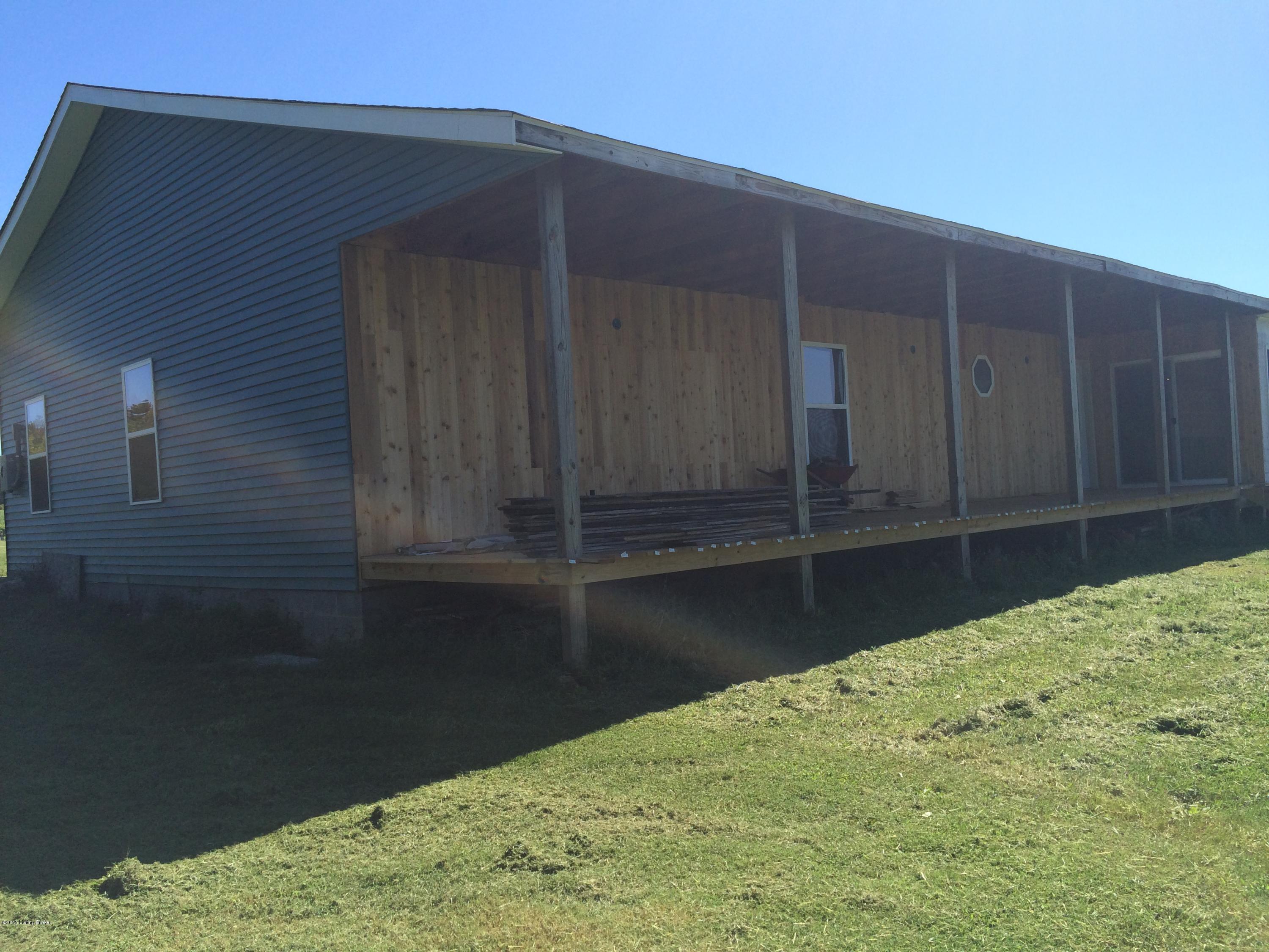 4577 Yeaman Road Caneyville, KY 42721 - Photo 5 of 16 IMG_1070