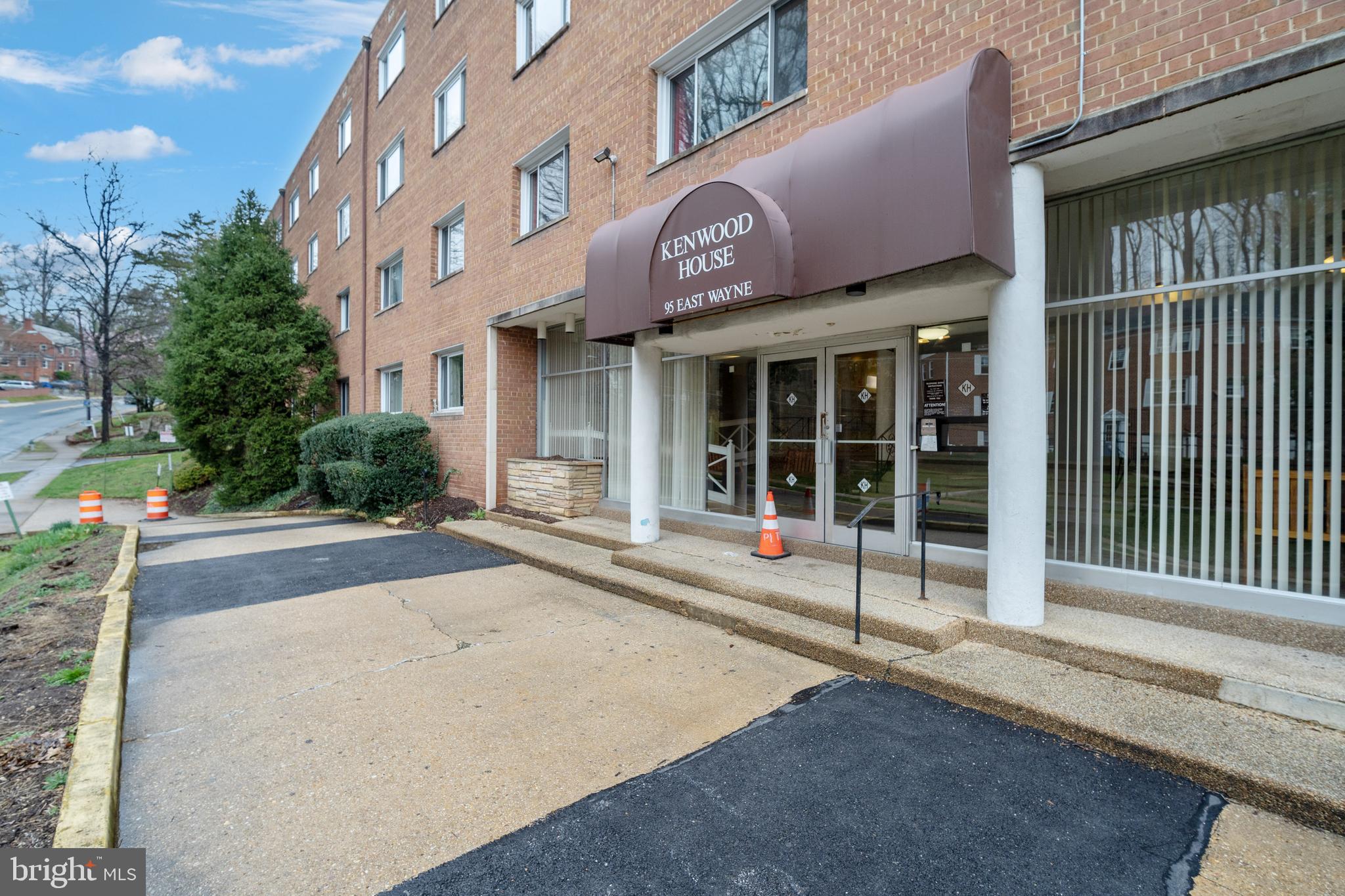 95 East Wayne Avenue, Unit 101 Silver Spring, MD 20901 - Photo 2 of 20