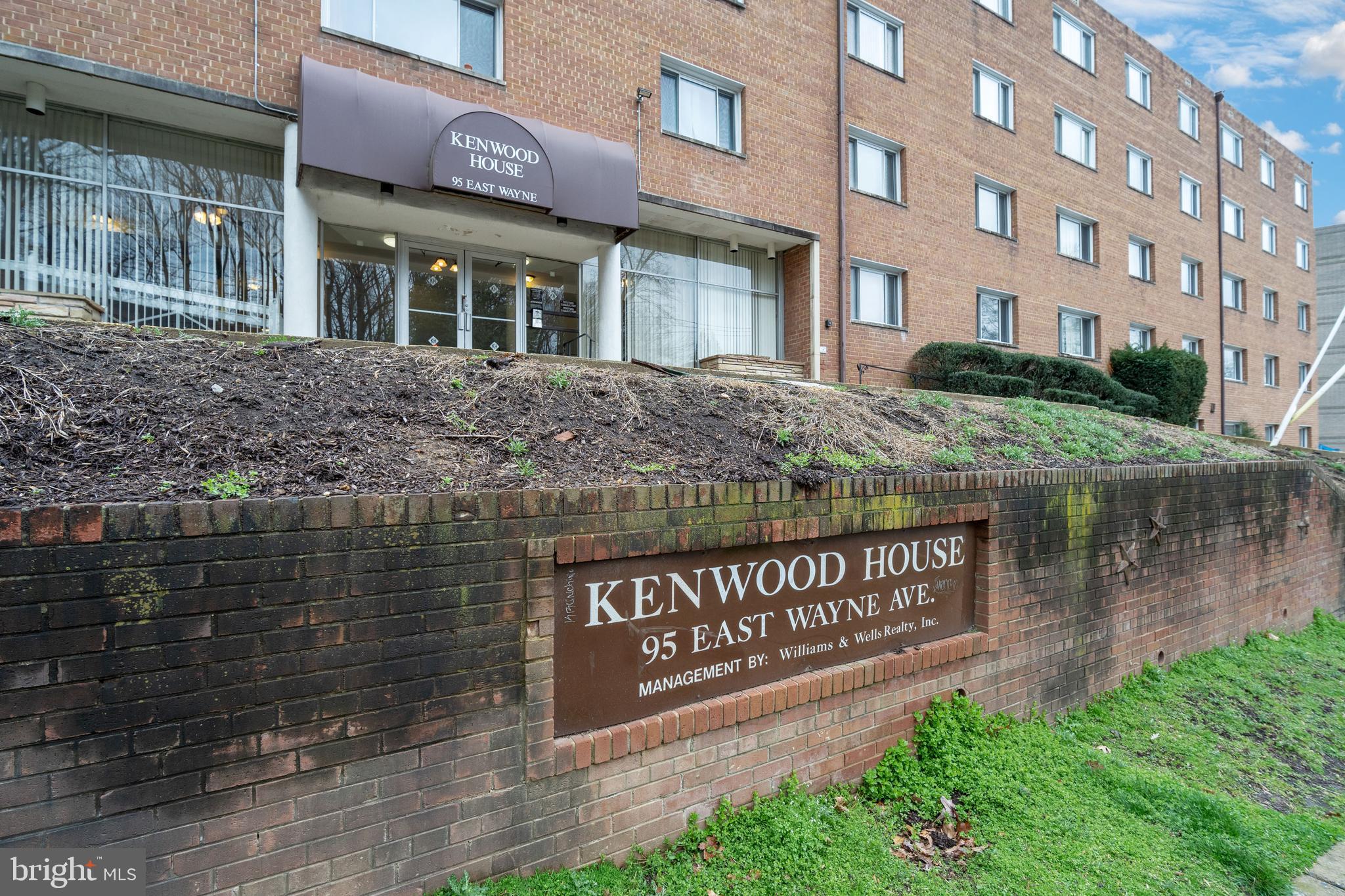 95 East Wayne Avenue, Unit 101 Silver Spring, MD 20901 - Photo 3 of 20