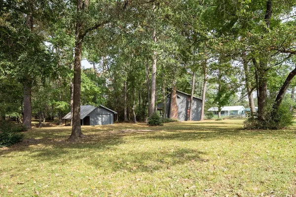 $289,000 | 565 Timber Bay Drive, Trinity, TX 75862