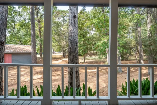 $289,000 | 565 Timber Bay Drive, Trinity, TX 75862