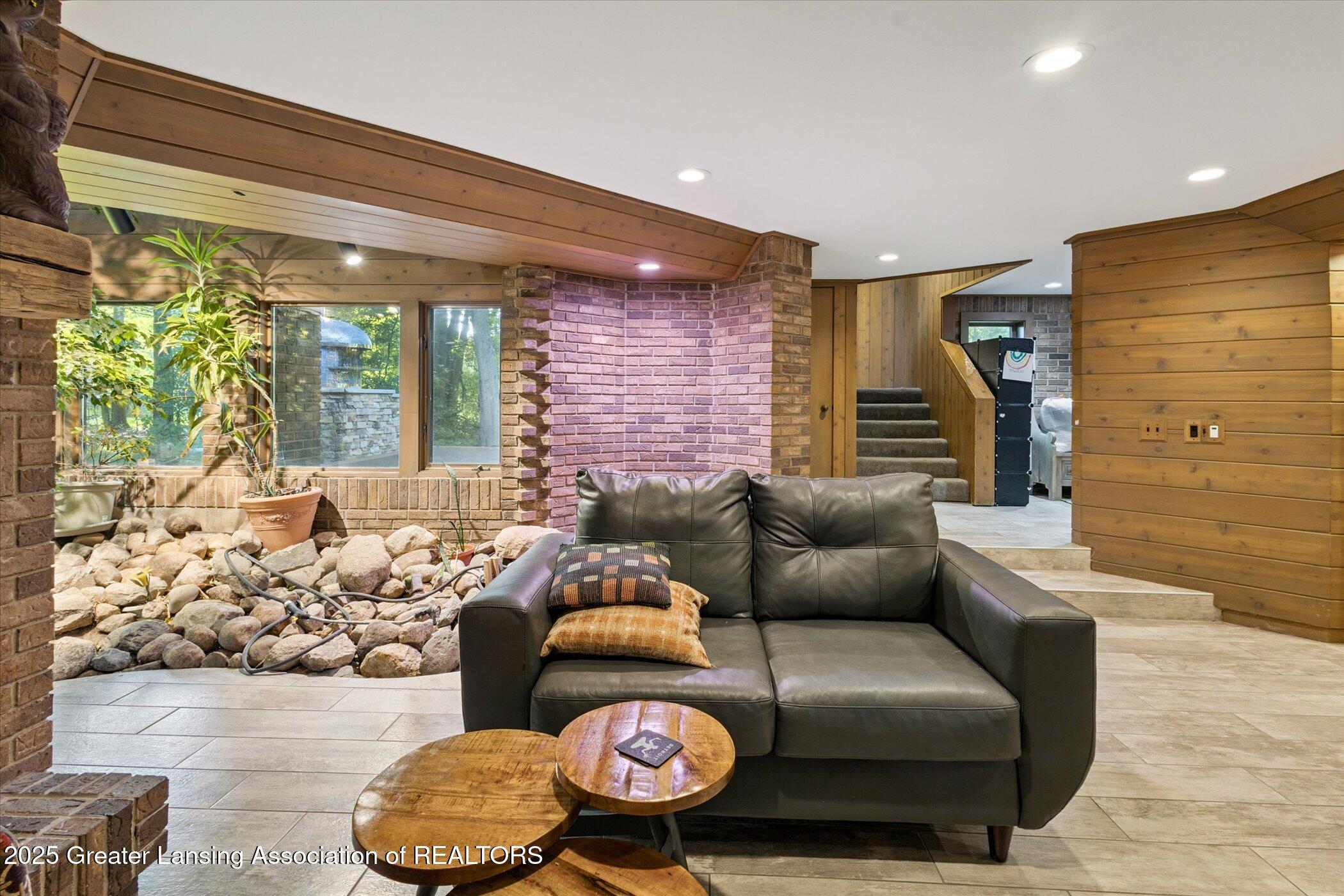 500 Newman Road Okemos, MI 48864 - Photo 10 of 69 10-500-Newman-Rd-Okemos-MI-48864-WindowS