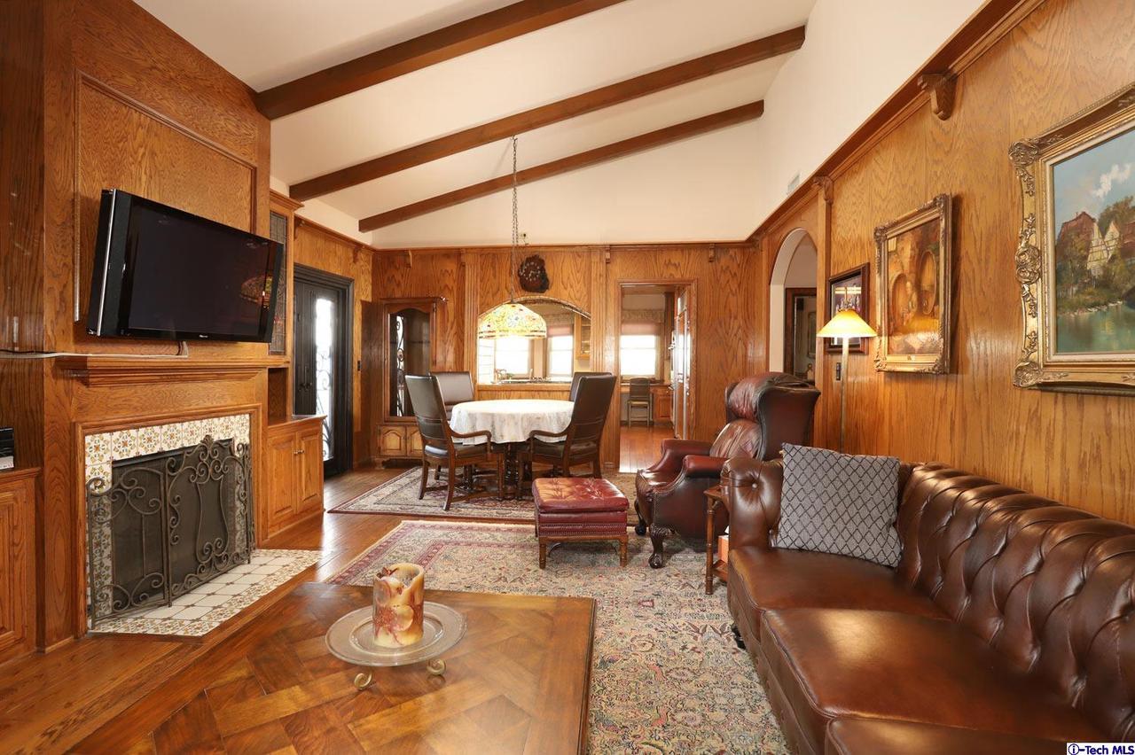 1727 Rudell Road Burbank, CA 91501 - Photo 35 of 58 Gallery Image 35