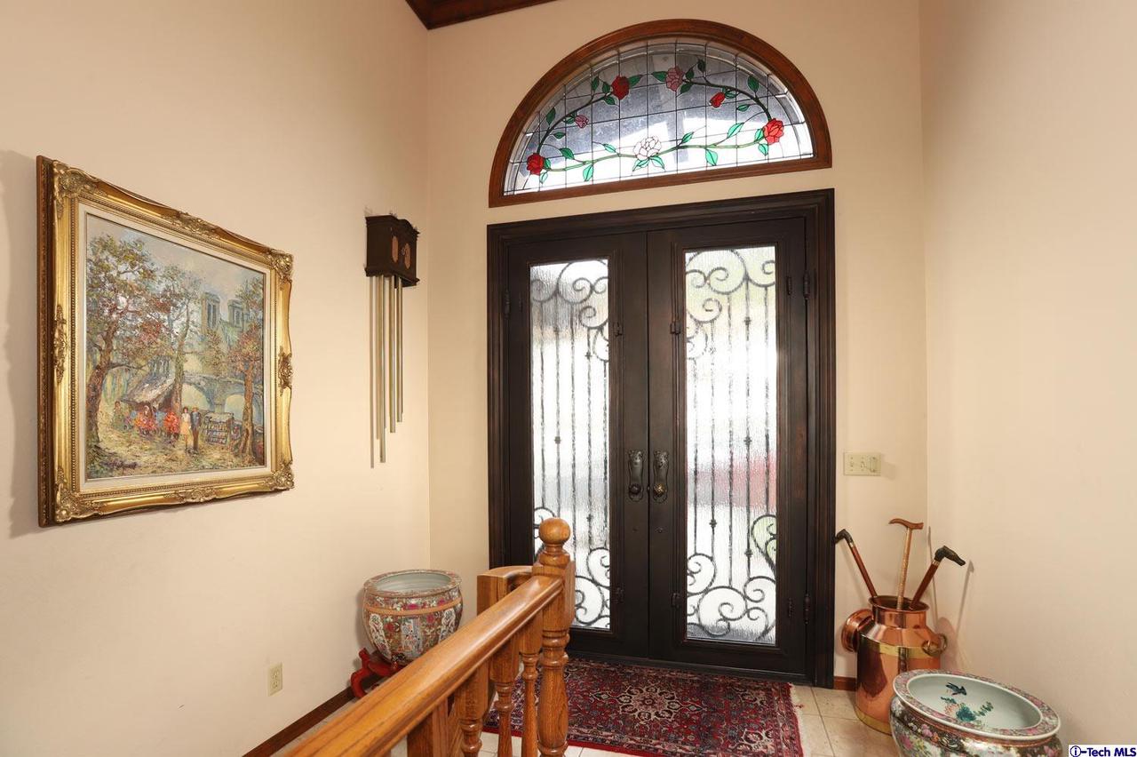 1727 Rudell Road Burbank, CA 91501 - Photo 5 of 58 Gallery Image 5