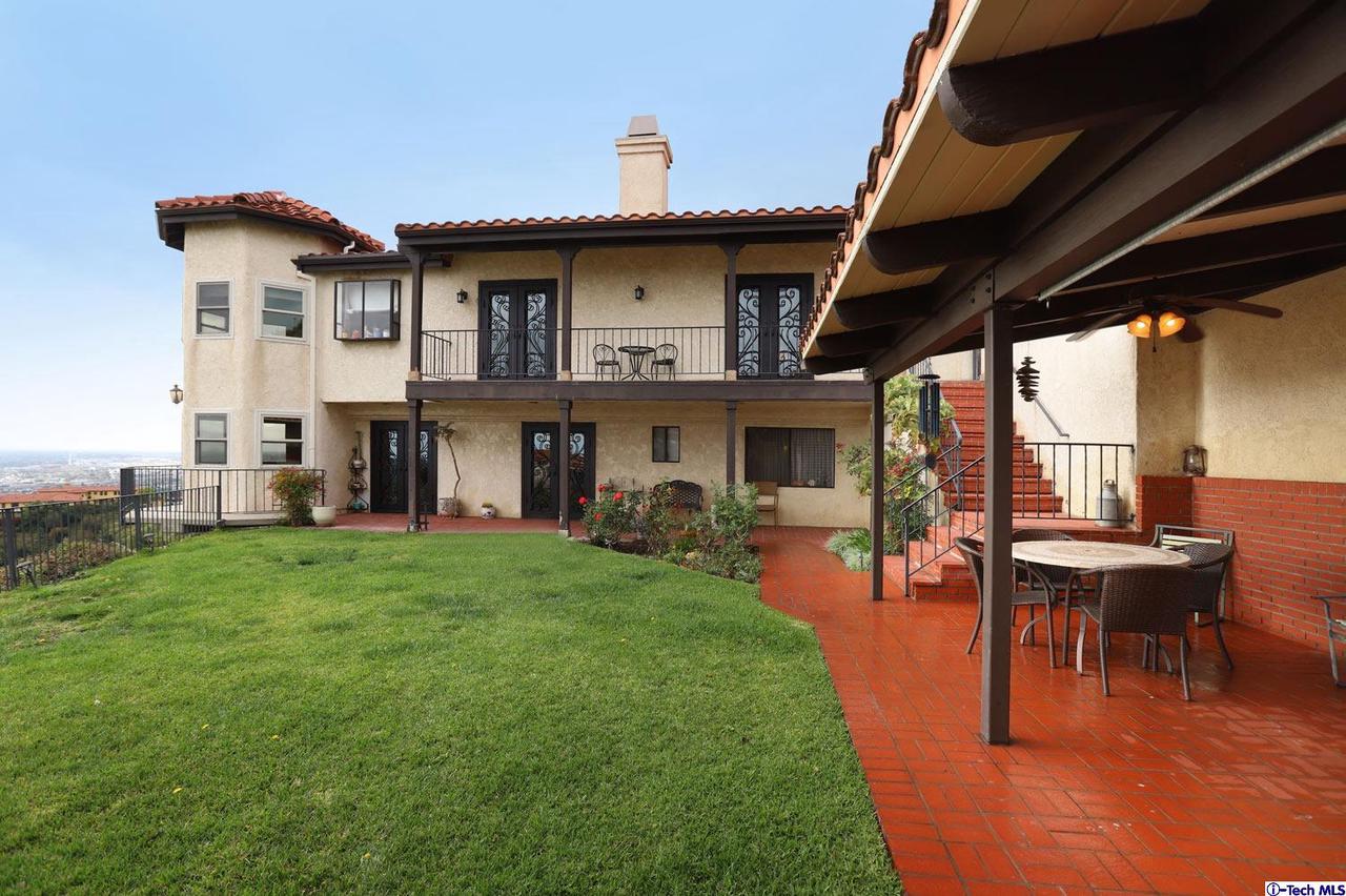 1727 Rudell Road Burbank, CA 91501 - Photo 41 of 58 Gallery Image 41