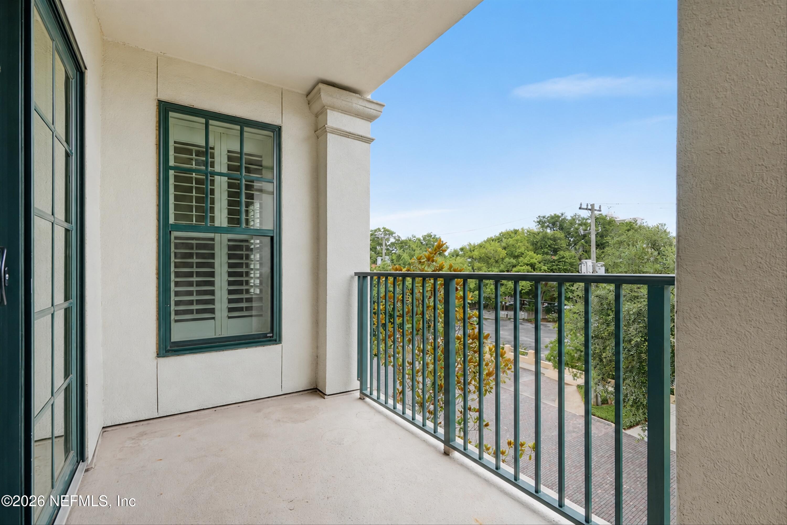 1661 Riverside Avenue, Unit 305 Jacksonville, FL 32204 - Photo 14 of 36 15-Balcony