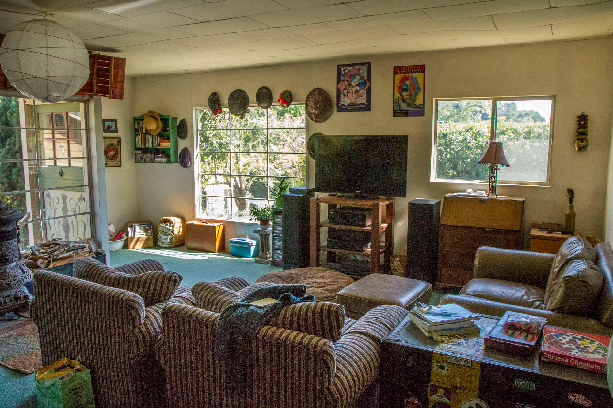 1709 Sycamore Canyon Road Santa Barbara, CA 93108 - Photo 3 of 6 Living Room