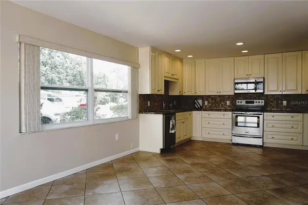 $139,900 | 4330 Tahitian Gardens Circle, Unit E, Holiday, FL 34691