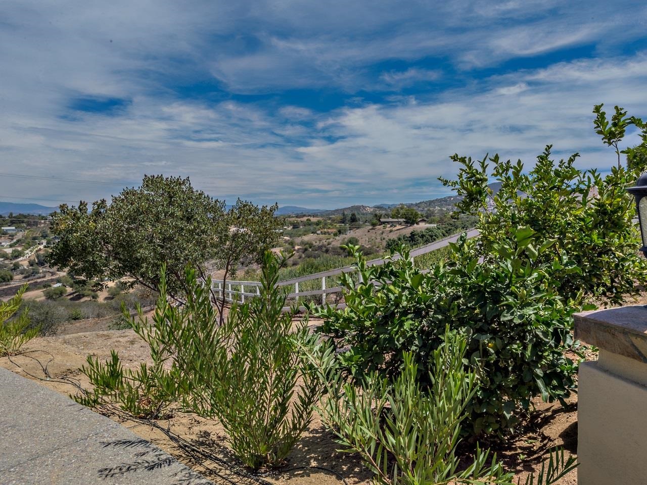 30463 Roadrunner Ridge Valley Center, CA 92082 - Photo 24 of 25