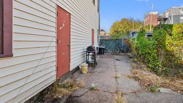 $1,300,000 | 188 Buena Vista Avenue, Yonkers, NY 10701