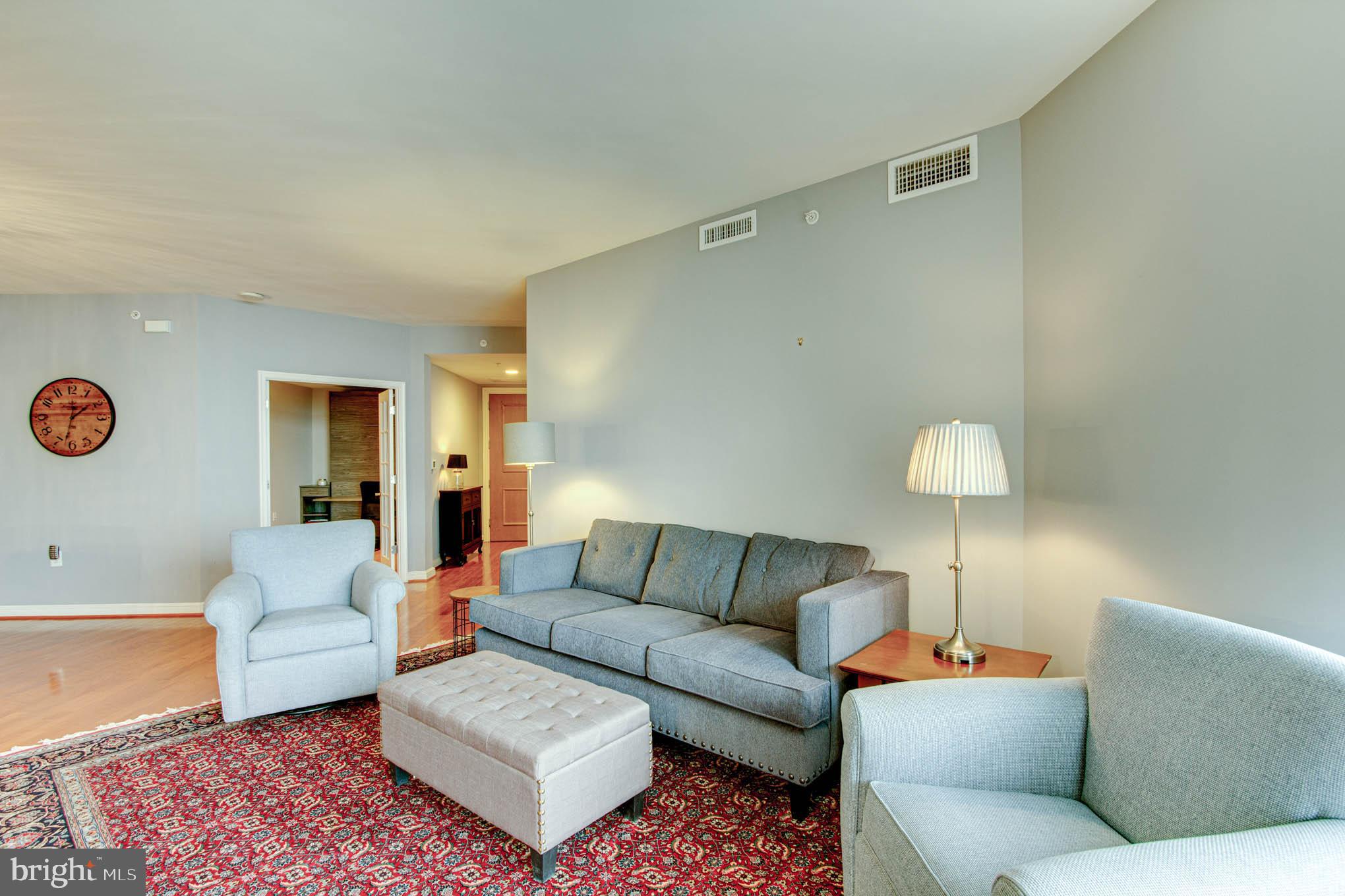 11990 Market Street, Unit 1301 Reston, VA 20190 - Photo 25 of 83 Living Room