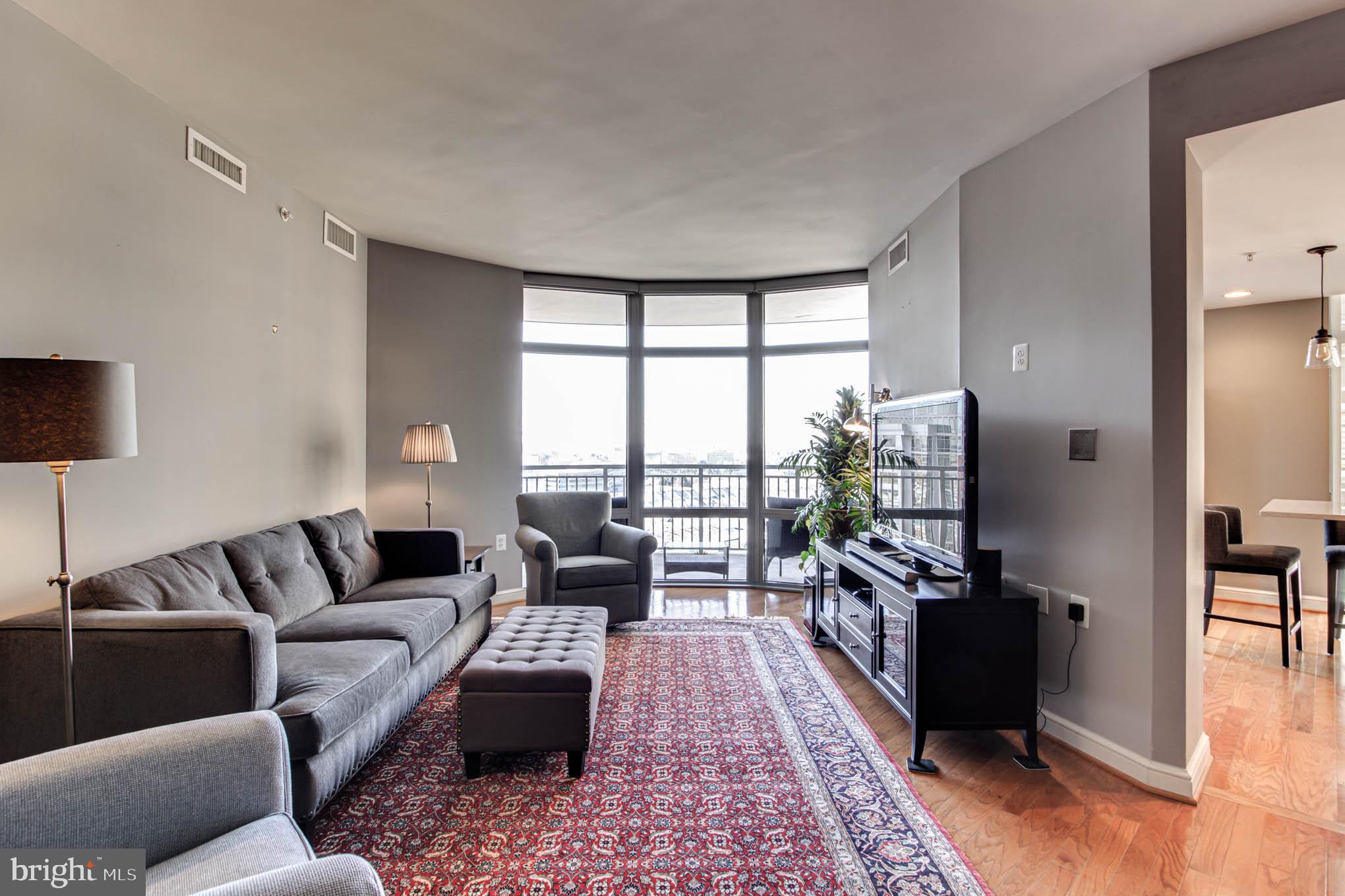 11990 Market Street, Unit 1301 Reston, VA 20190 - Photo 26 of 83 Living Room