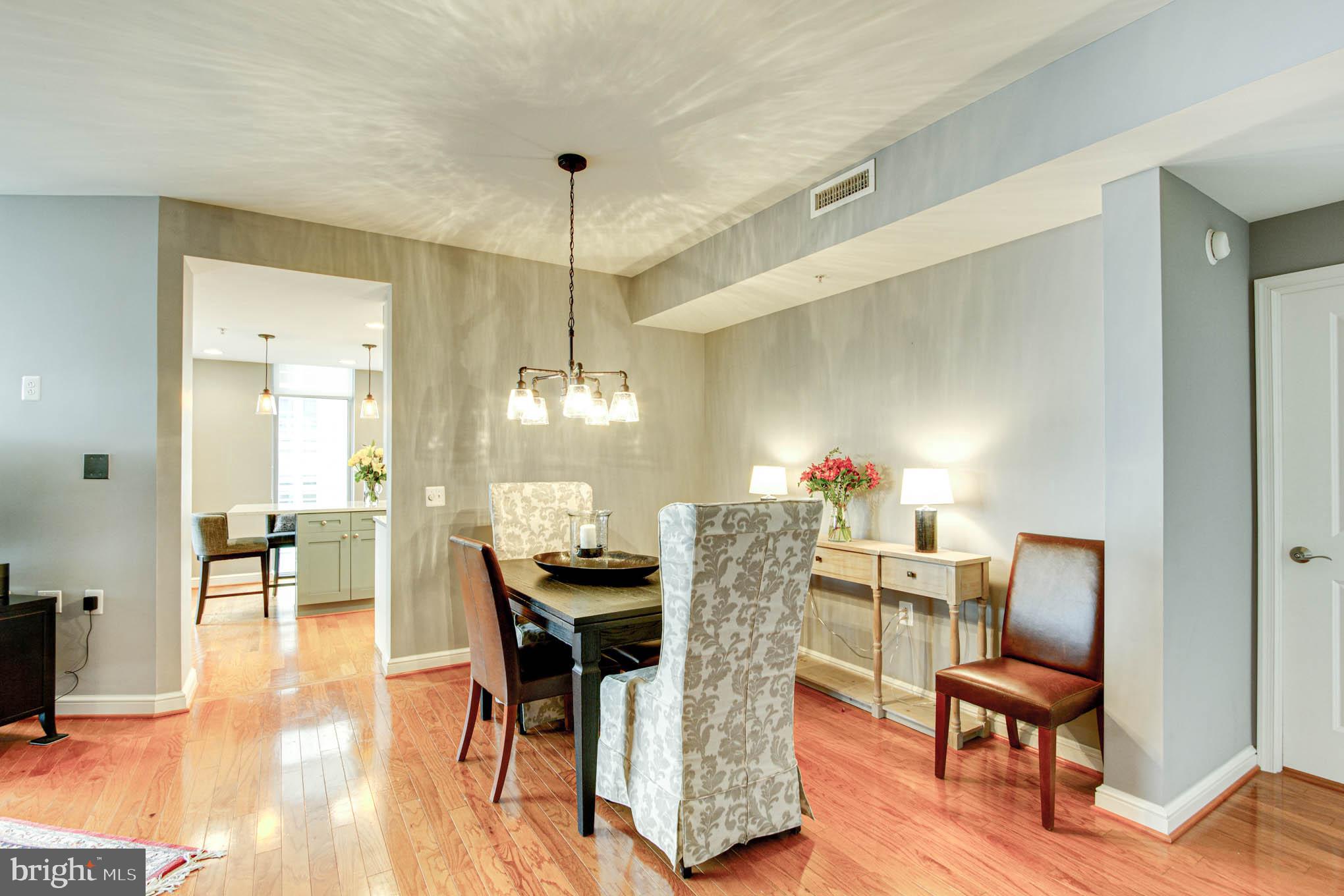 11990 Market Street, Unit 1301 Reston, VA 20190 - Photo 30 of 83 Dining Room