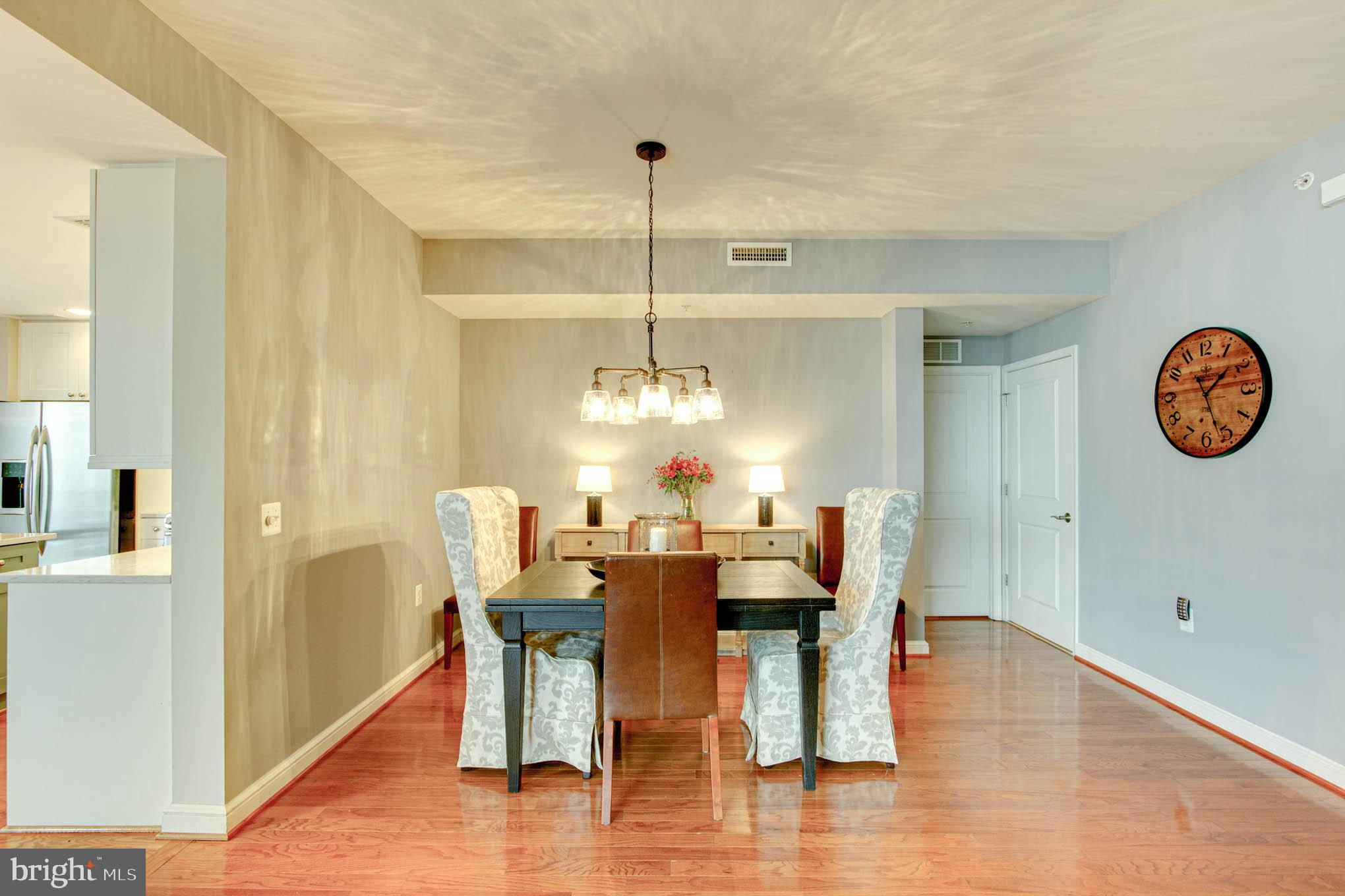 11990 Market Street, Unit 1301 Reston, VA 20190 - Photo 31 of 83 Dining Room