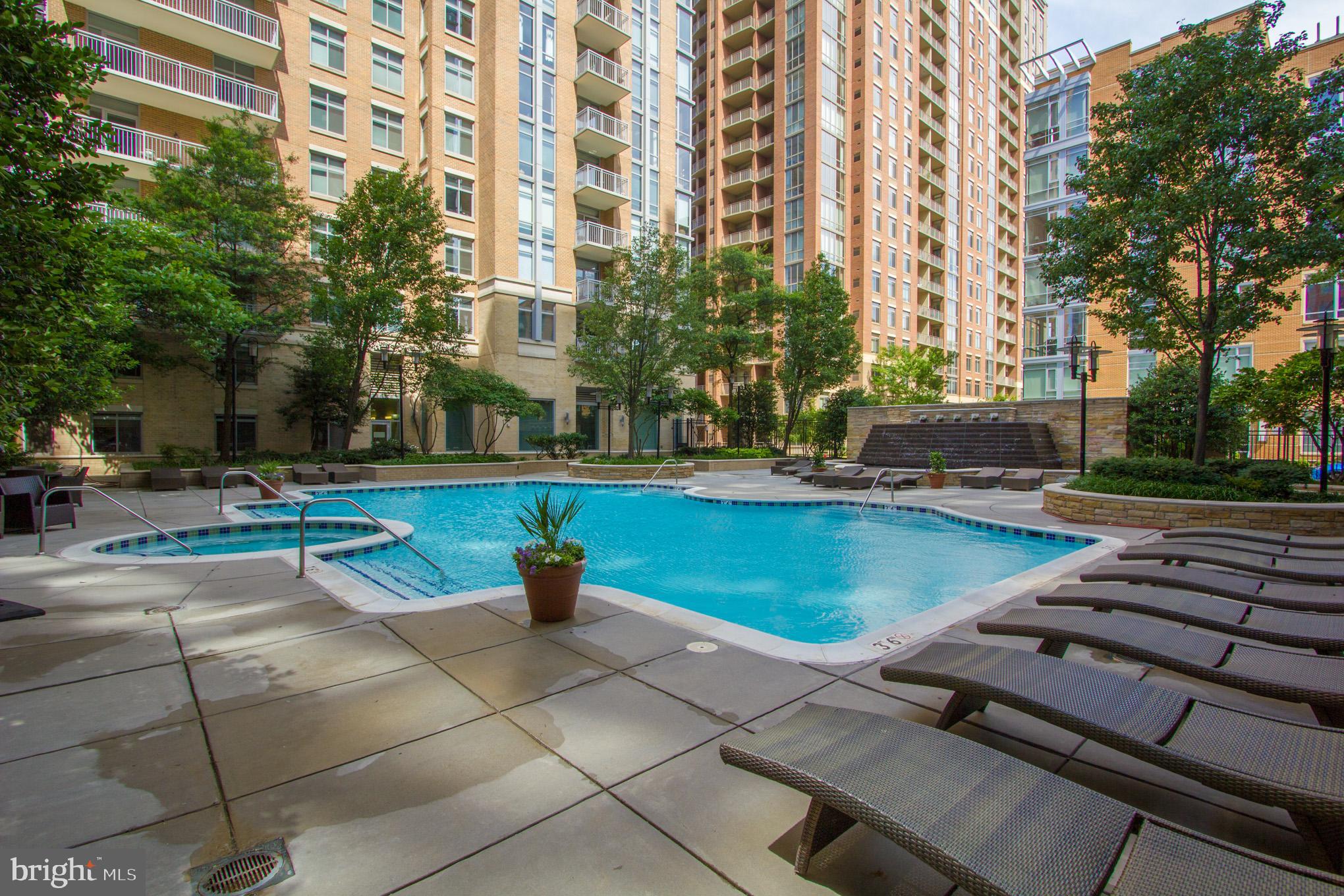 11990 Market Street, Unit 1301 Reston, VA 20190 - Photo 53 of 83 Pool