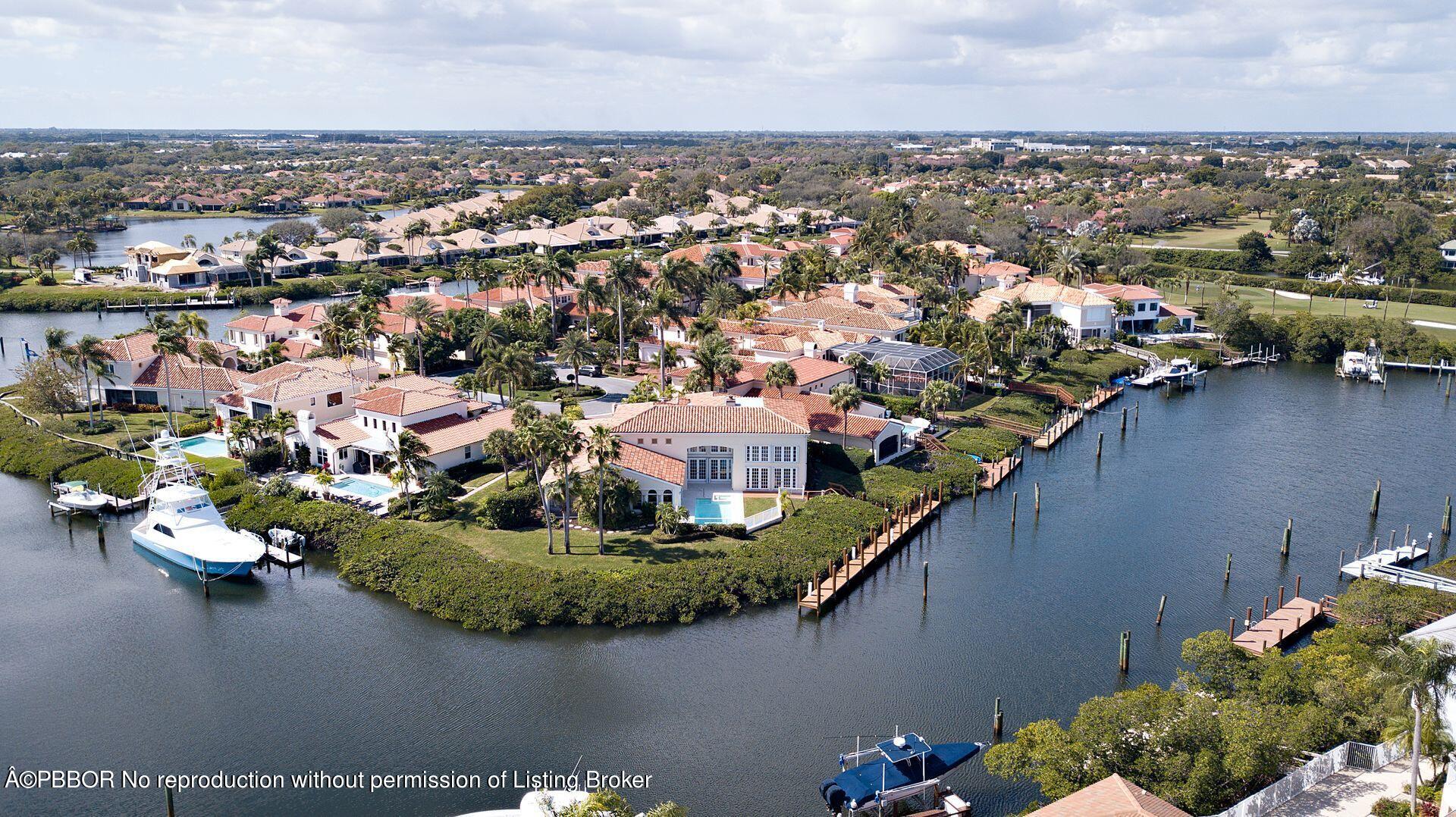 3299 Bridgegate Drive Jupiter, FL 33477 - Photo 45 of 48 an aerial view of multiple house