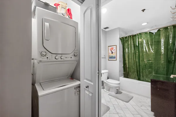 $325,000 | 910 West Madison Street, Unit 605, Chicago, IL 60607