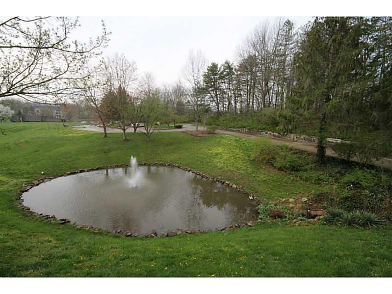 90 Lookout Ridge Drive, Unit 103 Columbus, IN 47201 - Photo 17 of 18 Gallery Image 17