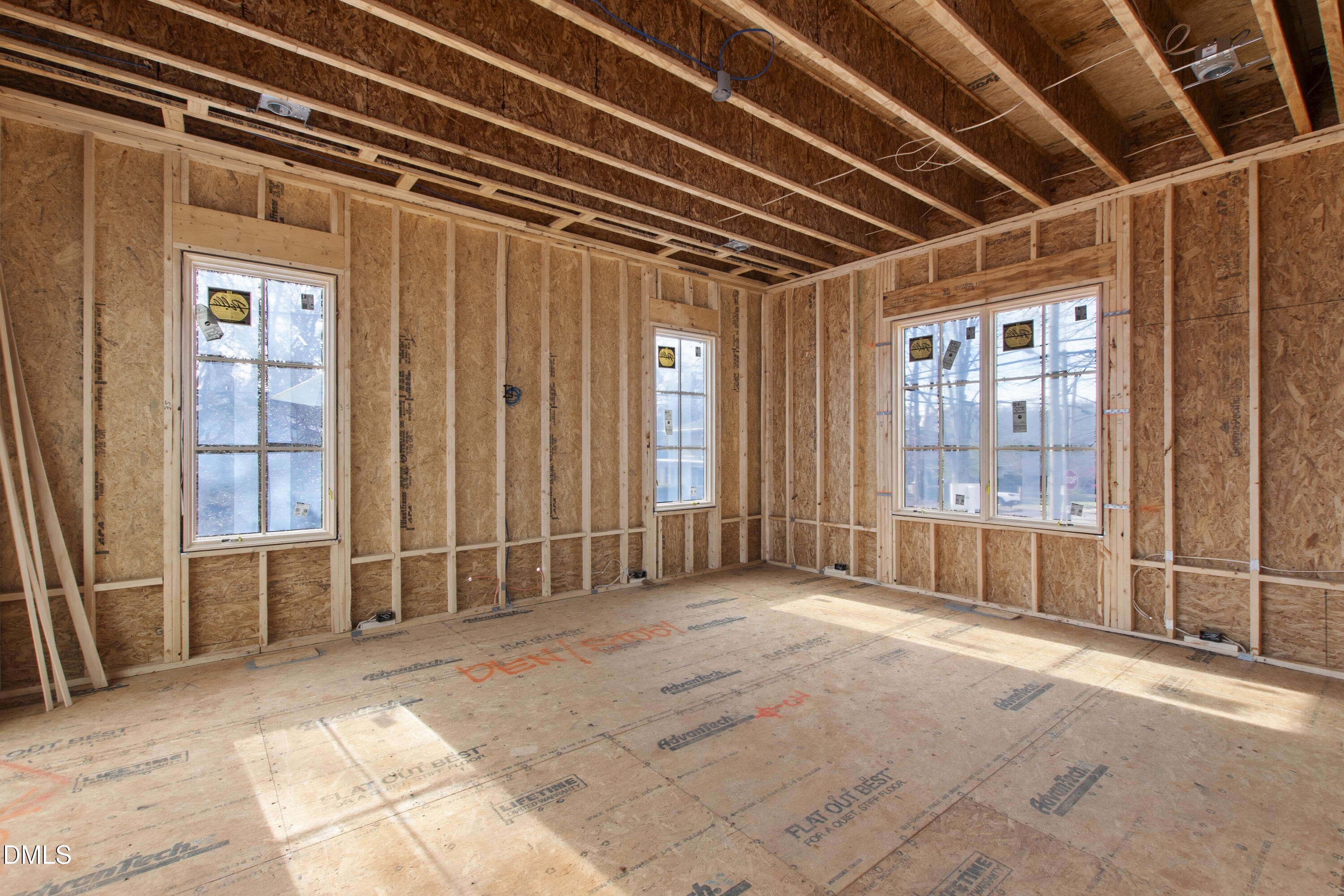 1500 Scales Street Raleigh, NC 27608 - Photo 11 of 63 1500 Scales St Den/Study 1