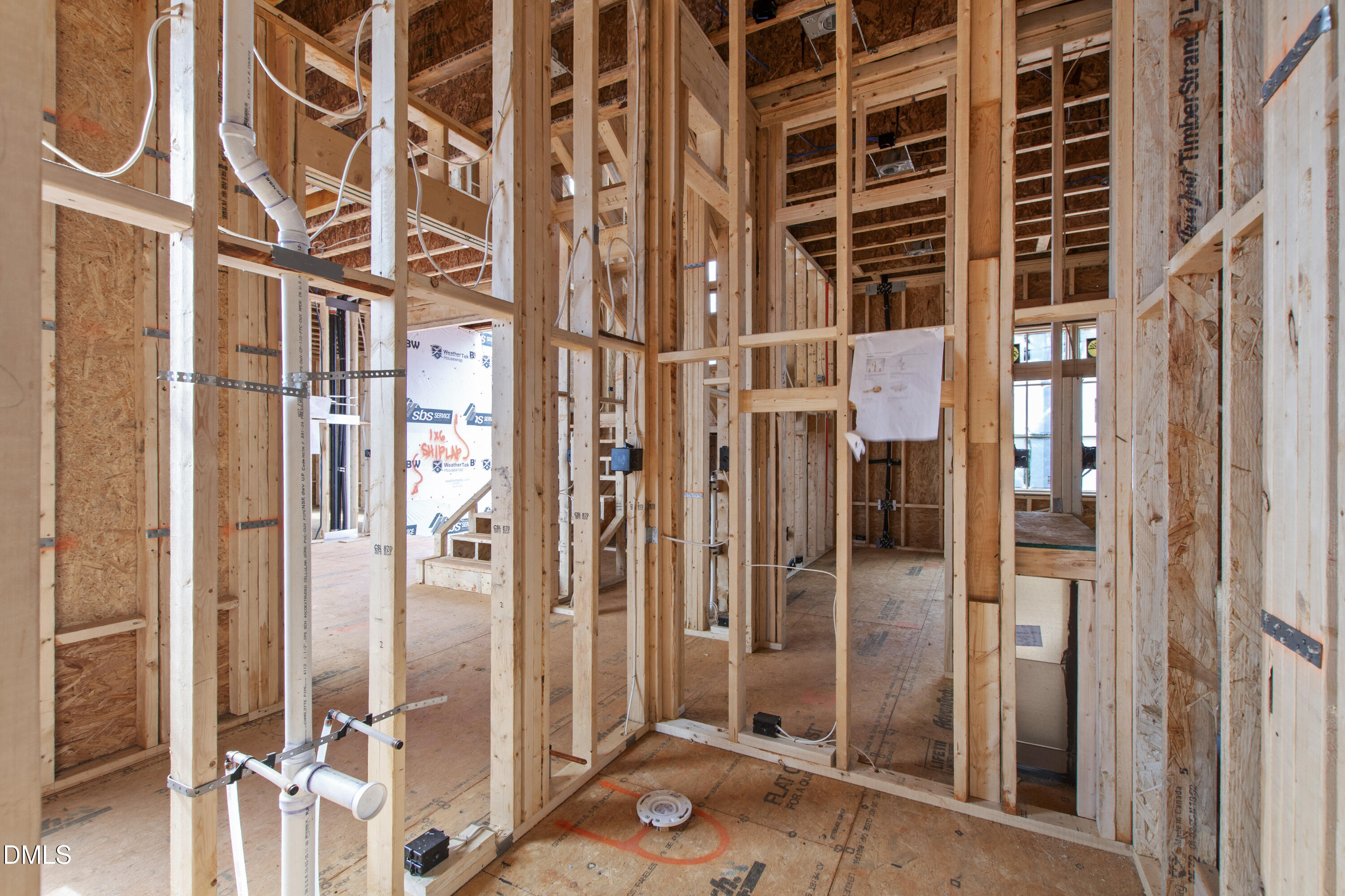 1500 Scales Street Raleigh, NC 27608 - Photo 23 of 63 1500 Scales 1500 Powder Room 2