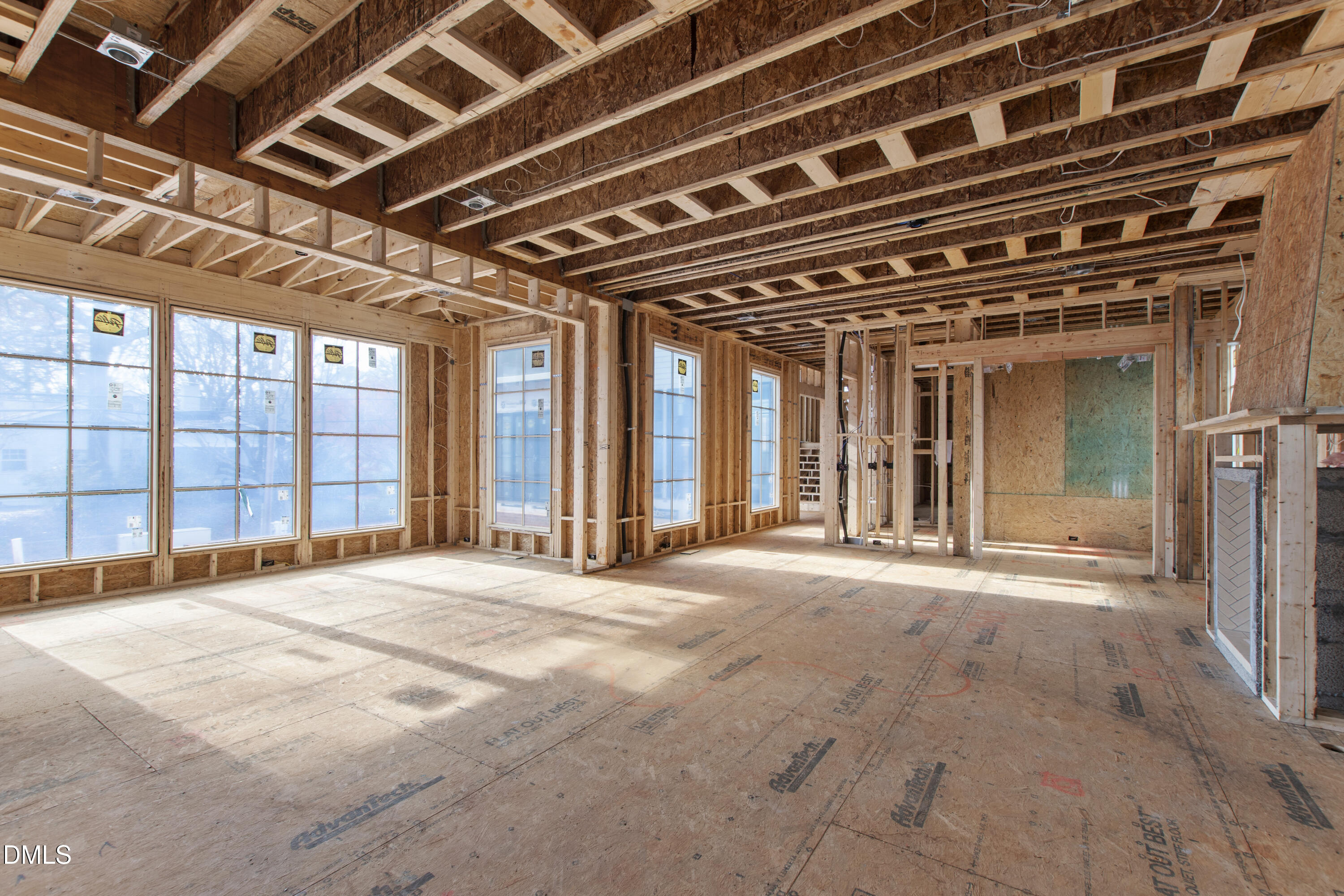 1500 Scales Street Raleigh, NC 27608 - Photo 29 of 63 1500 Scales St Family & Dining Room 2