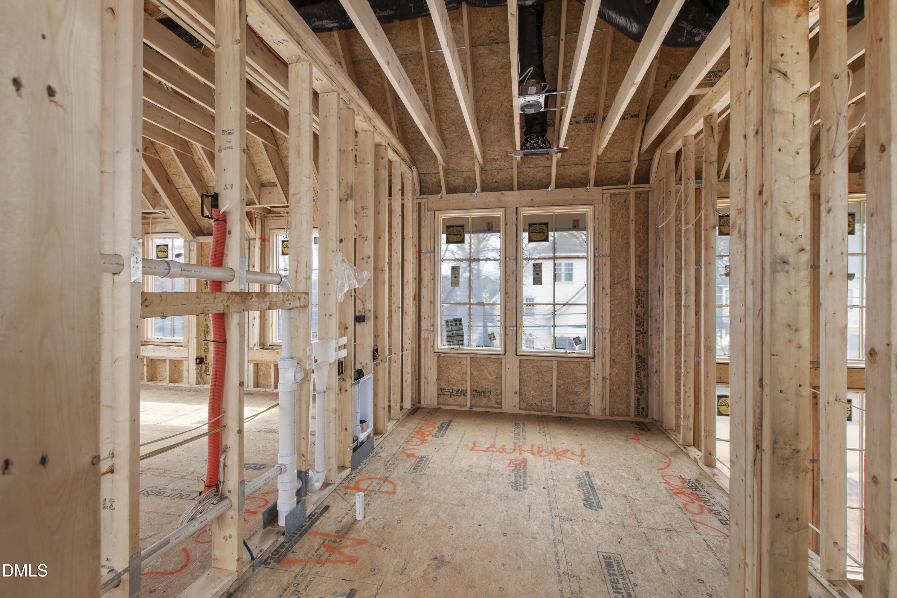 1500 Scales Street Raleigh, NC 27608 - Photo 43 of 63 1500 Scales St Laundry