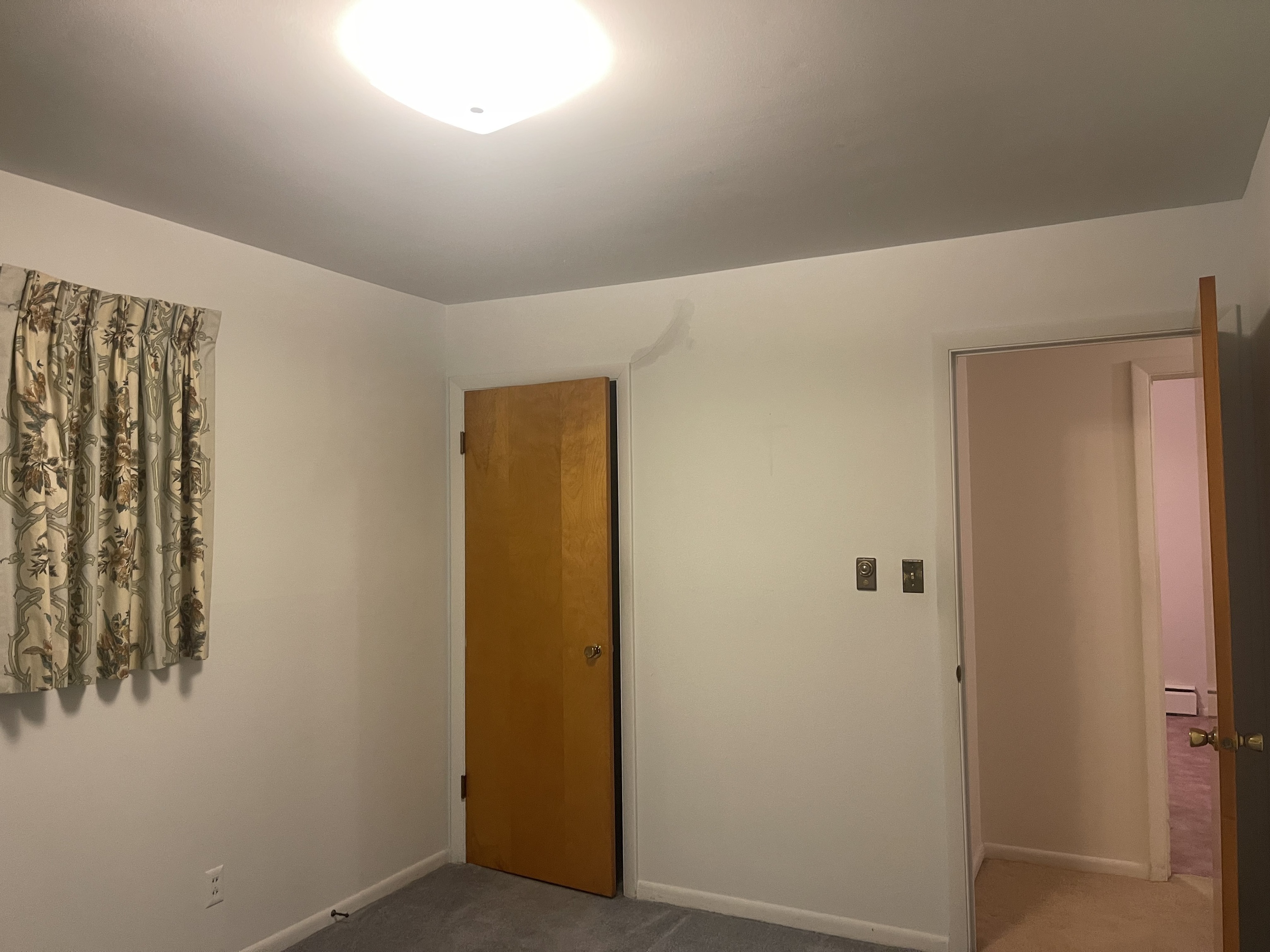 8112 Rahke Road Indianapolis, IN 46217 - Photo 16 of 31 Gallery Image 16