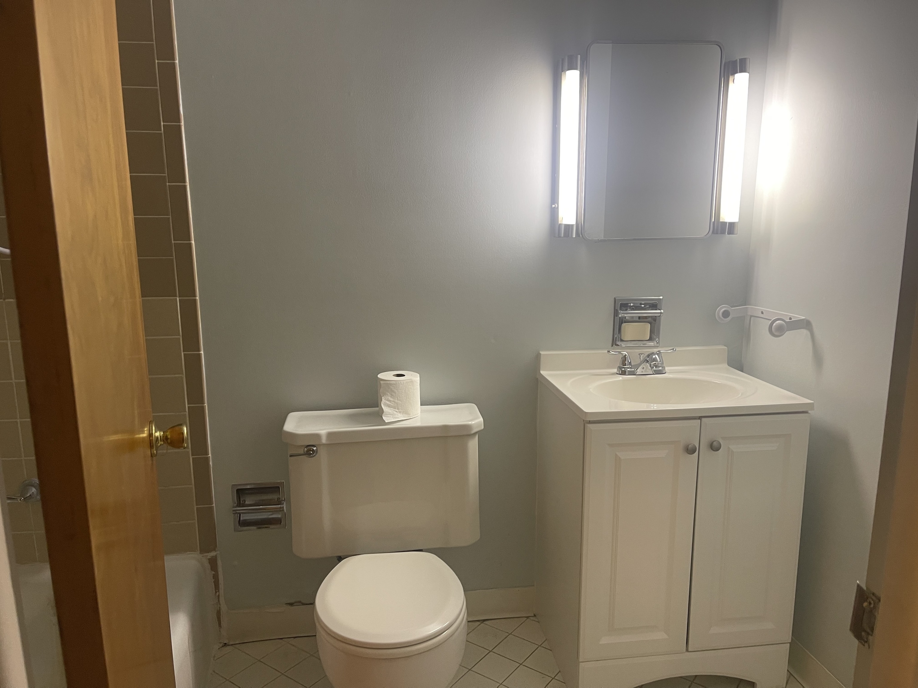 8112 Rahke Road Indianapolis, IN 46217 - Photo 20 of 31 Gallery Image 20