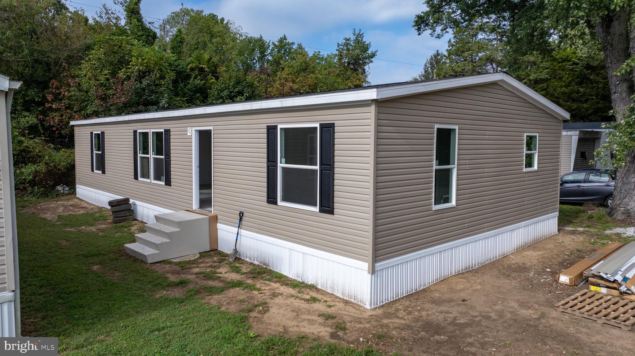 4191 Lake Road, Unit 5 Newfield, NJ 08344 - Photo 2 of 25 Gallery Image 2