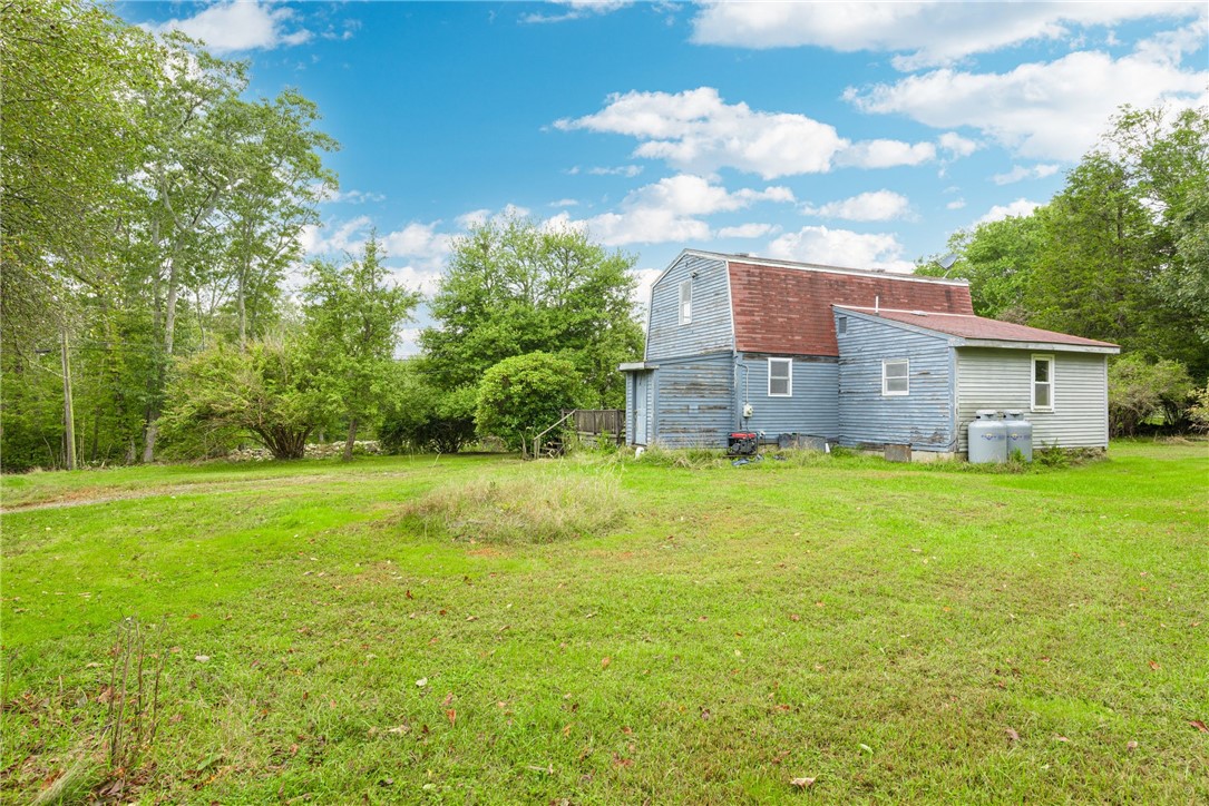 210 John Dyer Road Little Compton, RI 02837 - Photo 5 of 18