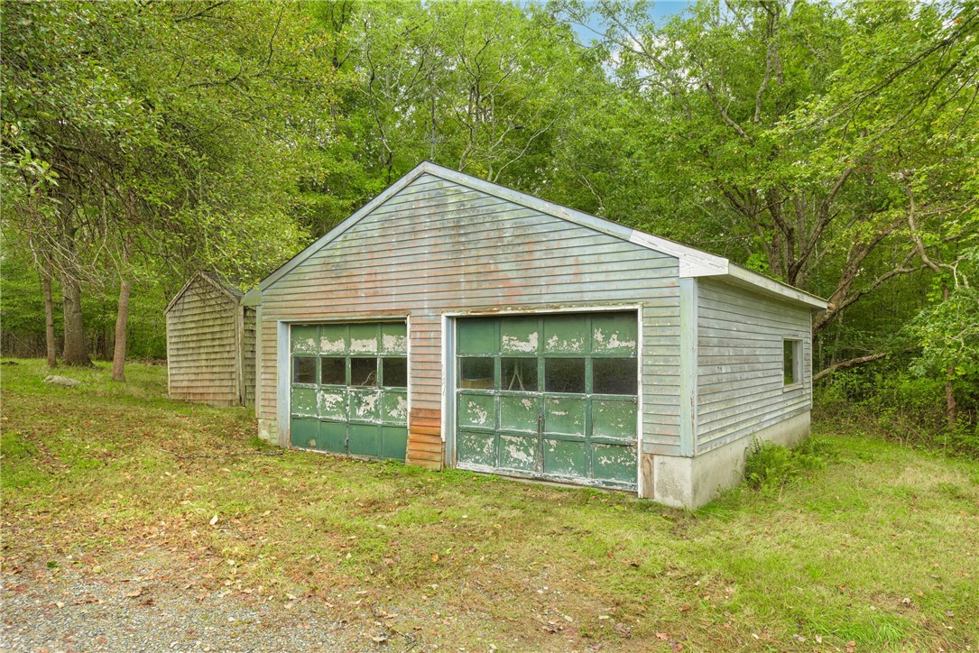 210 John Dyer Road Little Compton, RI 02837 - Photo 6 of 18