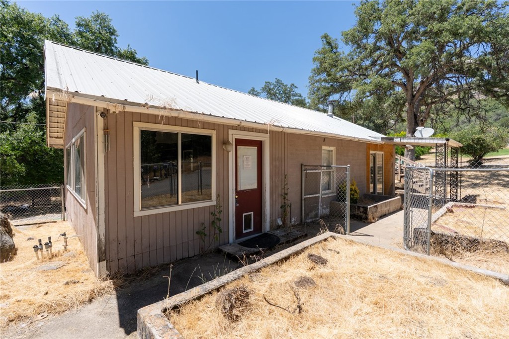4162 Sullivan Road Mariposa, CA 95338 - Photo 22 of 34