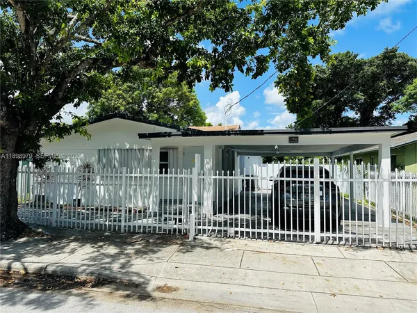$595,000 | 17926 Southwest 104th Avenue, Miami, FL 33157