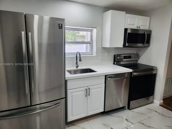 $595,000 | 17926 Southwest 104th Avenue, Miami, FL 33157