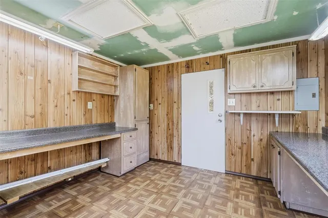 a view of a storage & utility room