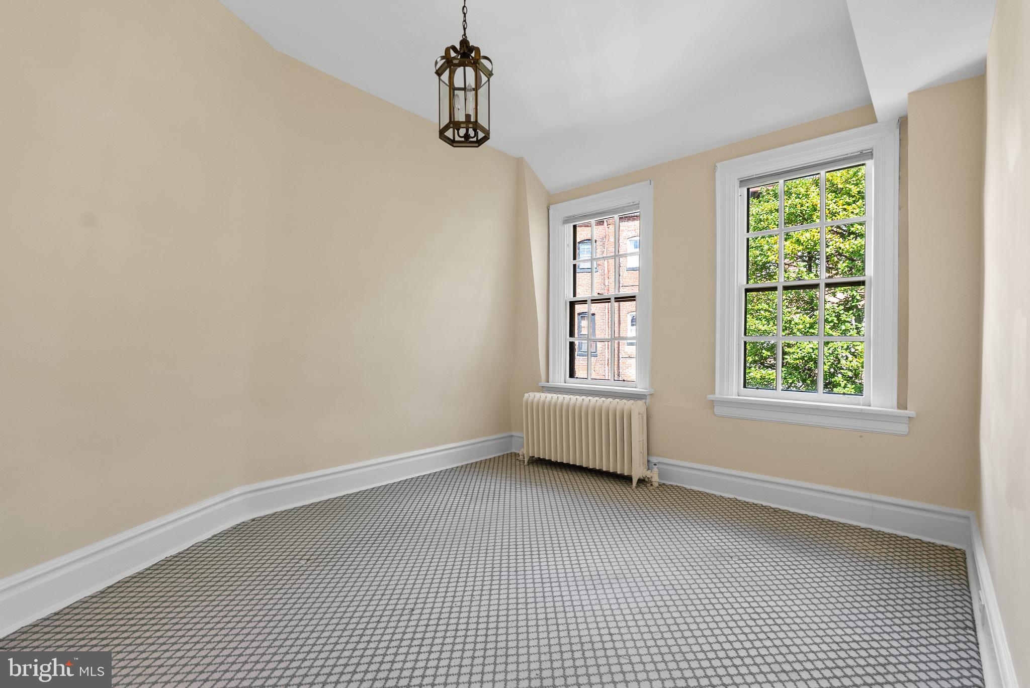 2125 Bancroft Place Northwest Washington, DC 20008 - Photo 37 of 48 a view of a livingroom with a window