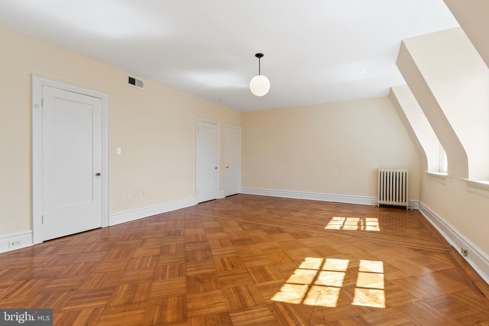 2125 Bancroft Place Northwest Washington, DC 20008 - Photo 41 of 48 a view of an empty room and window