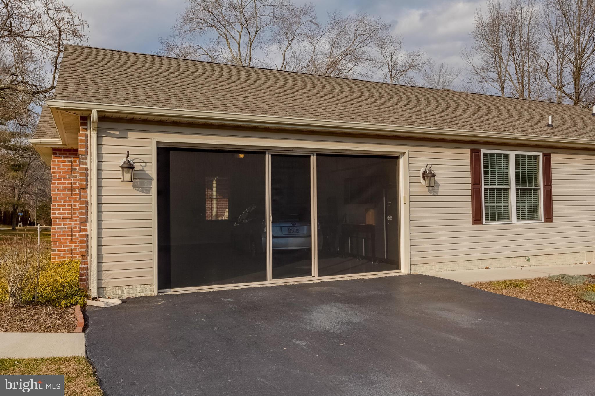 1507 Old Joppa Road Joppa, MD 21085 - Photo 24 of 30 Garage with a Screen