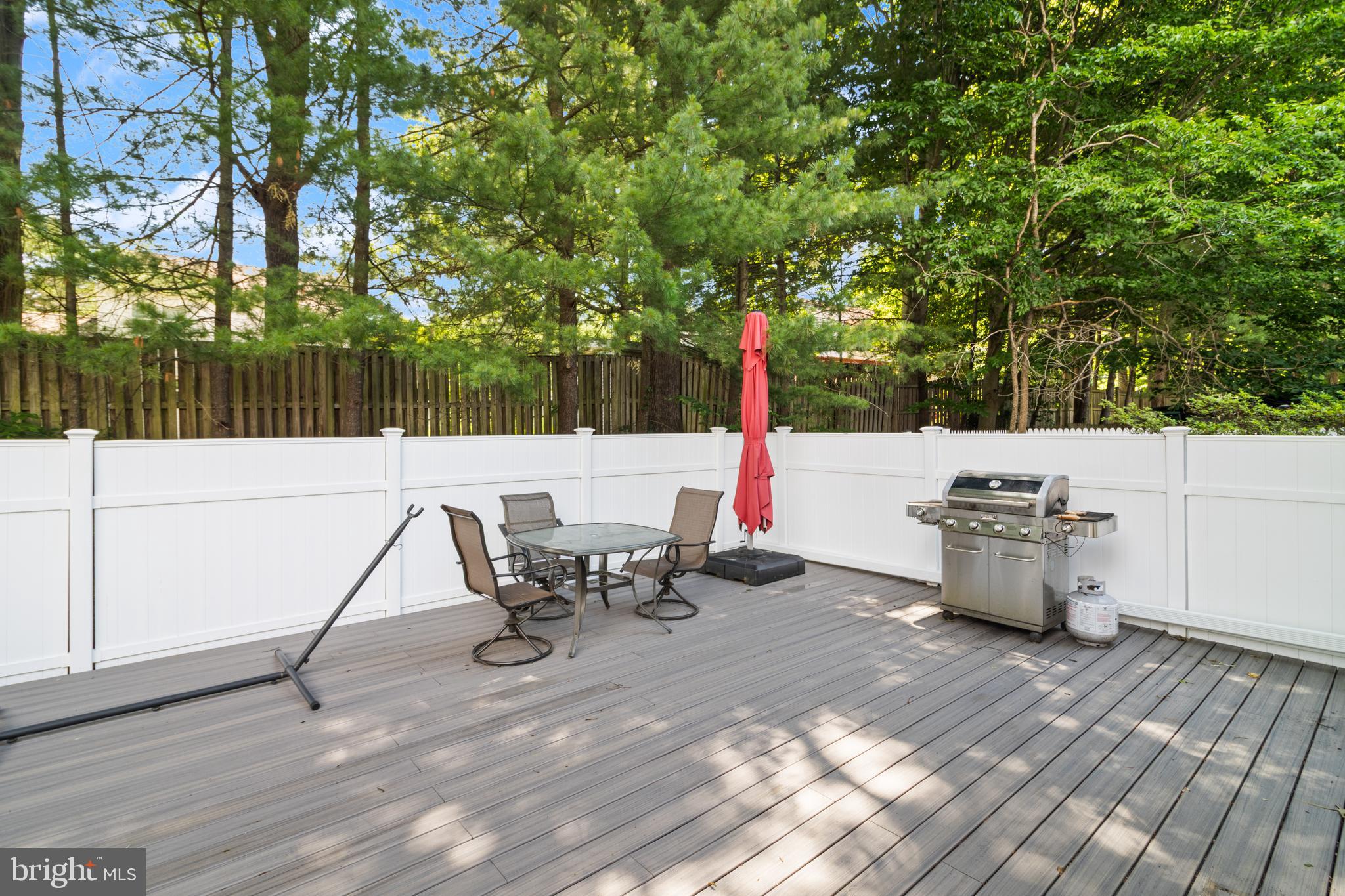 8573 Tyrolean Way Springfield, VA 22153 - Photo 24 of 32 a view of outdoor space with seating area