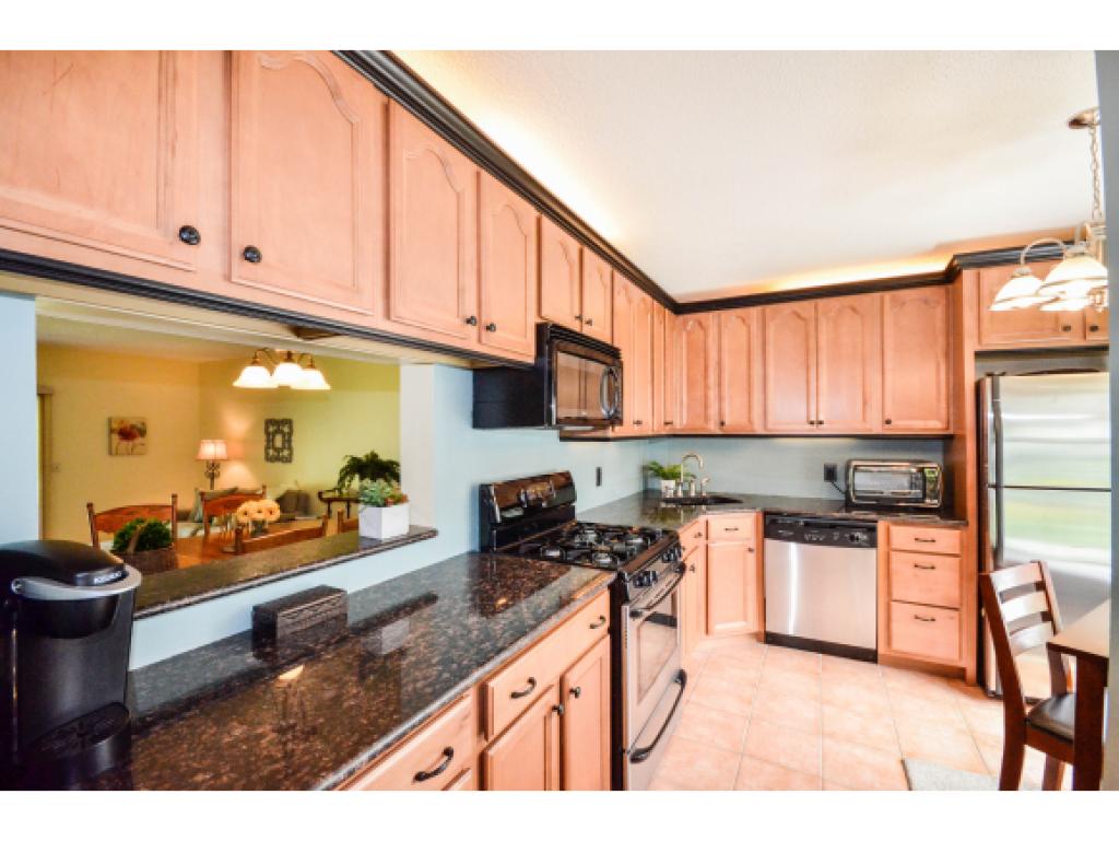 110 Middlesex Road, Unit 110 Merrimack, NH 03054 - Photo 3 of 21