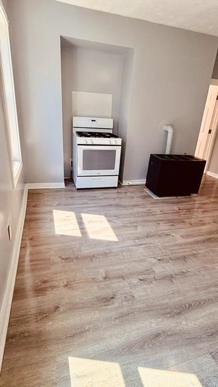 502 4th Street, Unit 2W Fall River, MA 02721 - Photo 8 of 13 Gallery Image 8
