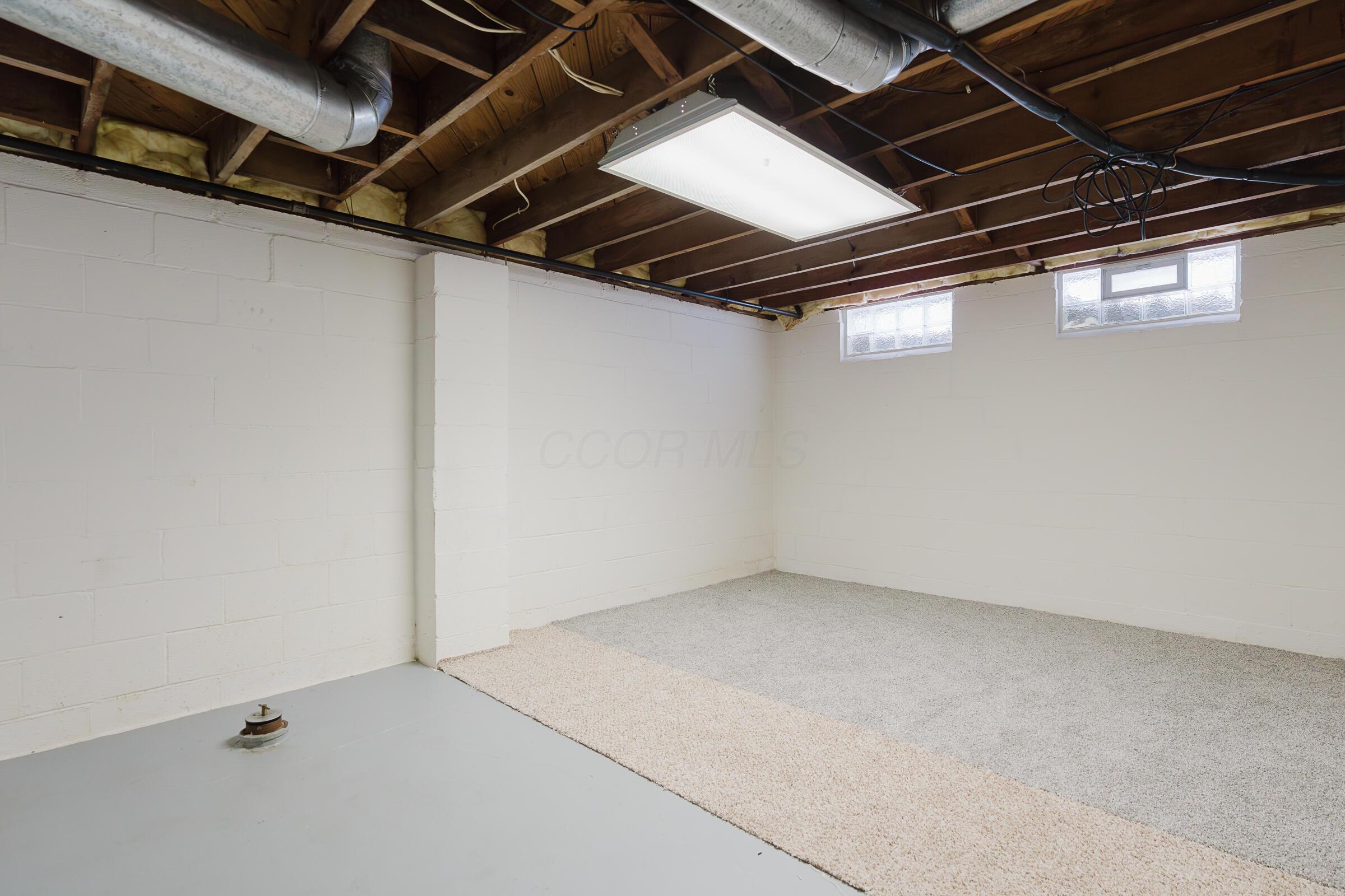 4422 Zeller Road Columbus, OH 43214 - Photo 33 of 45 Immaculate full basement