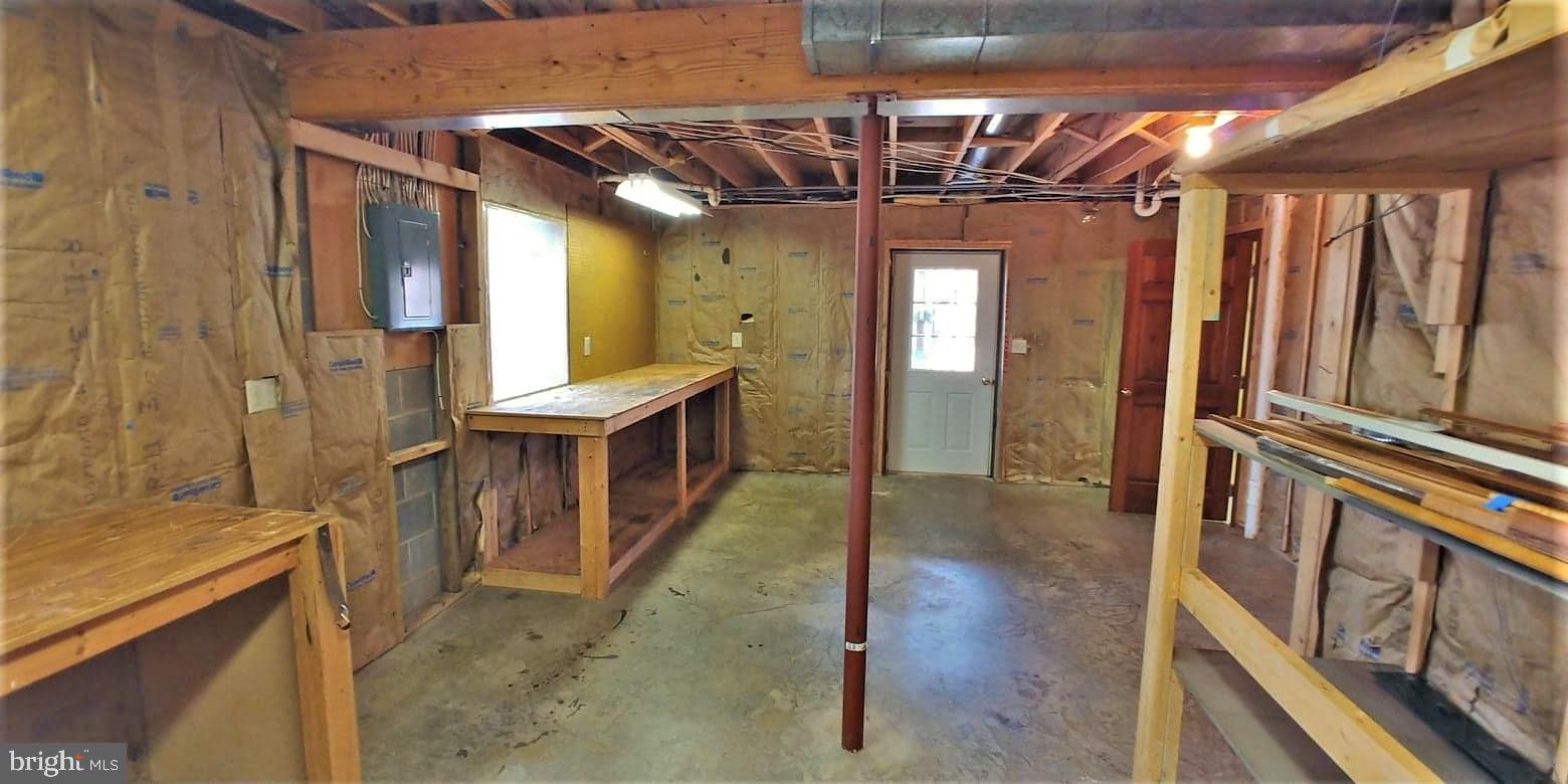 5503 Blue Run Road Somerset, VA 22972 - Photo 44 of 73 Workshop/ storage area in basement