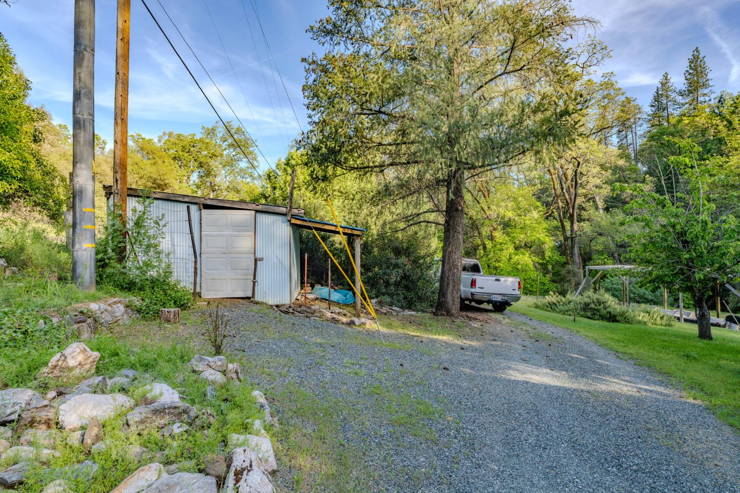 8792 Hidden Valley Road Mountain Ranch, CA 95246 - Photo 30 of 59