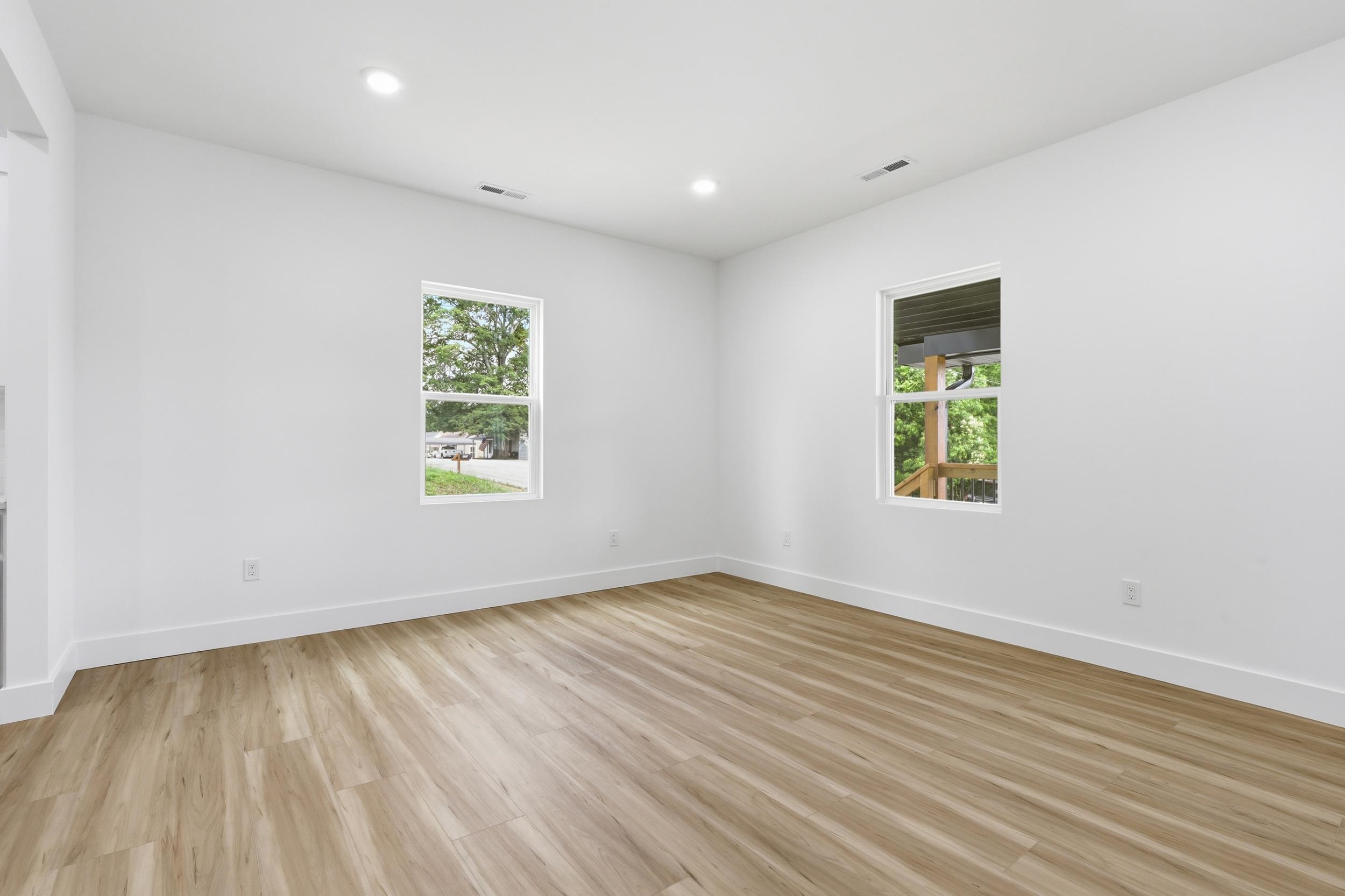 706 Gray Street Woodruff, SC 29388 - Photo 6 of 32