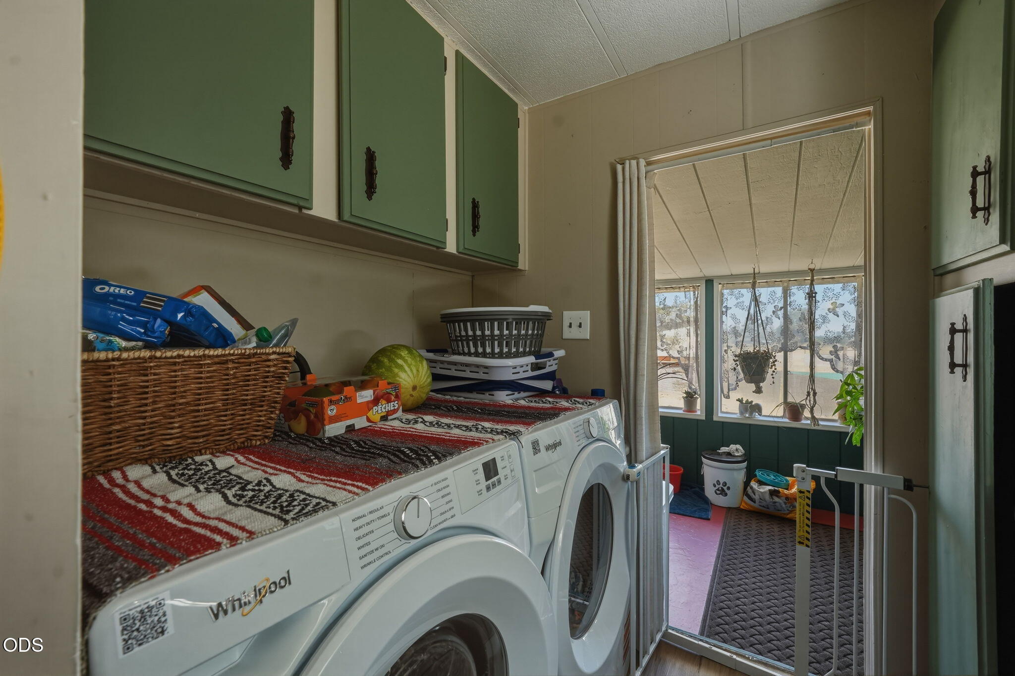 67050 Gist Road Bend, OR 97703 - Photo 8 of 58 Gallery Image 8