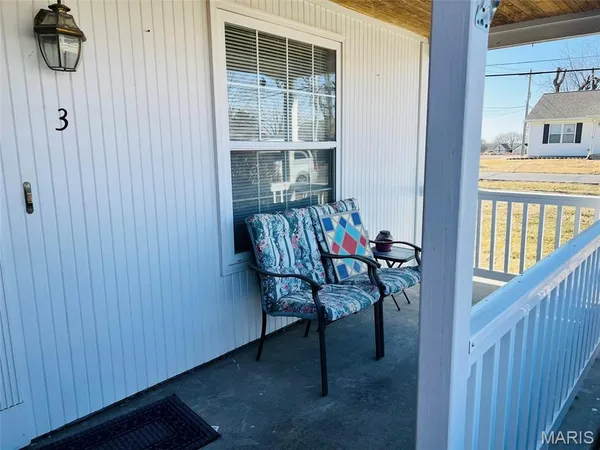 $310,000 | 721 Ridge Street, Unit 1 2 & 3, Shelbina, MO 63468