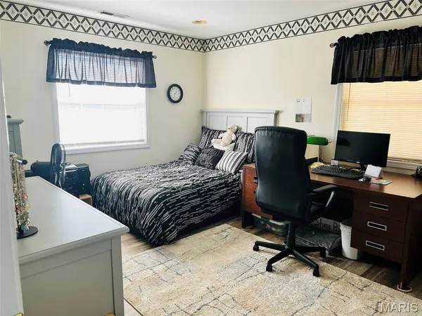 $310,000 | 721 Ridge Street, Unit 1 2 & 3, Shelbina, MO 63468