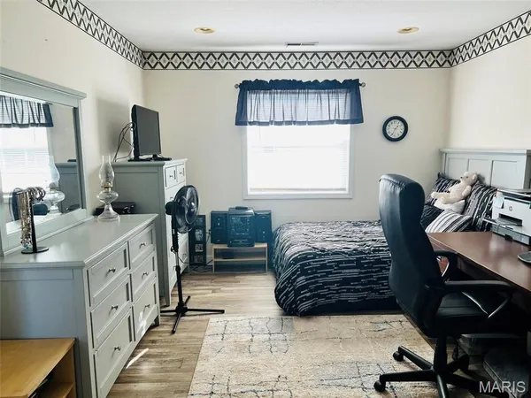 $310,000 | 721 Ridge Street, Unit 1 2 & 3, Shelbina, MO 63468