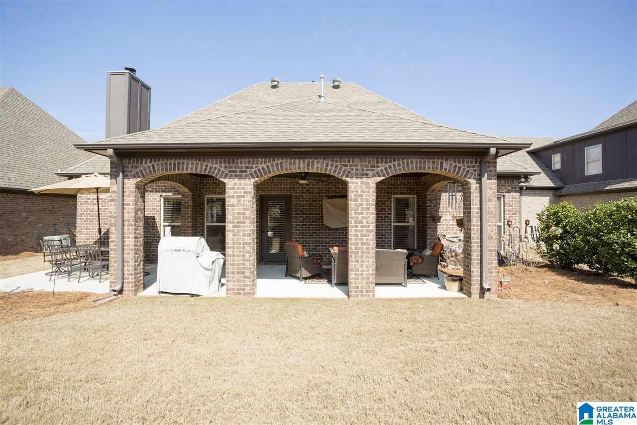 385 Strathaven Drive Pelham, AL 35124 - Photo 4 of 40